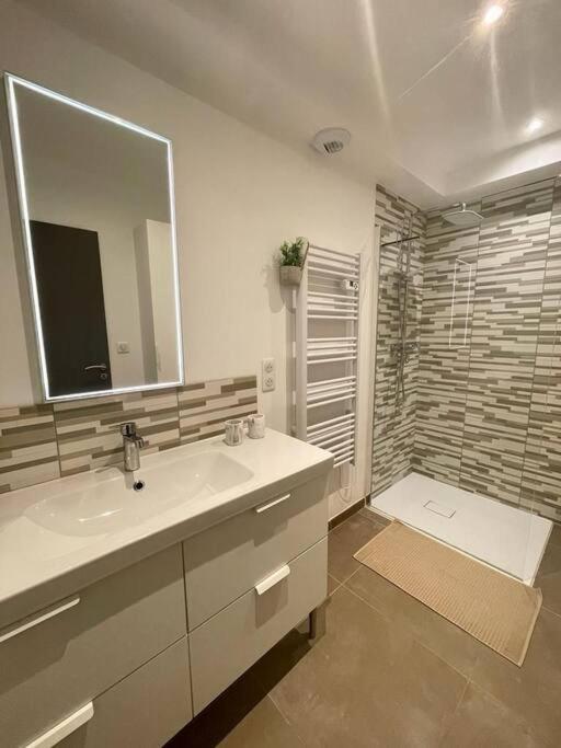 Coeur De Provence Appartement Gréoux-les-Bains Buitenkant foto